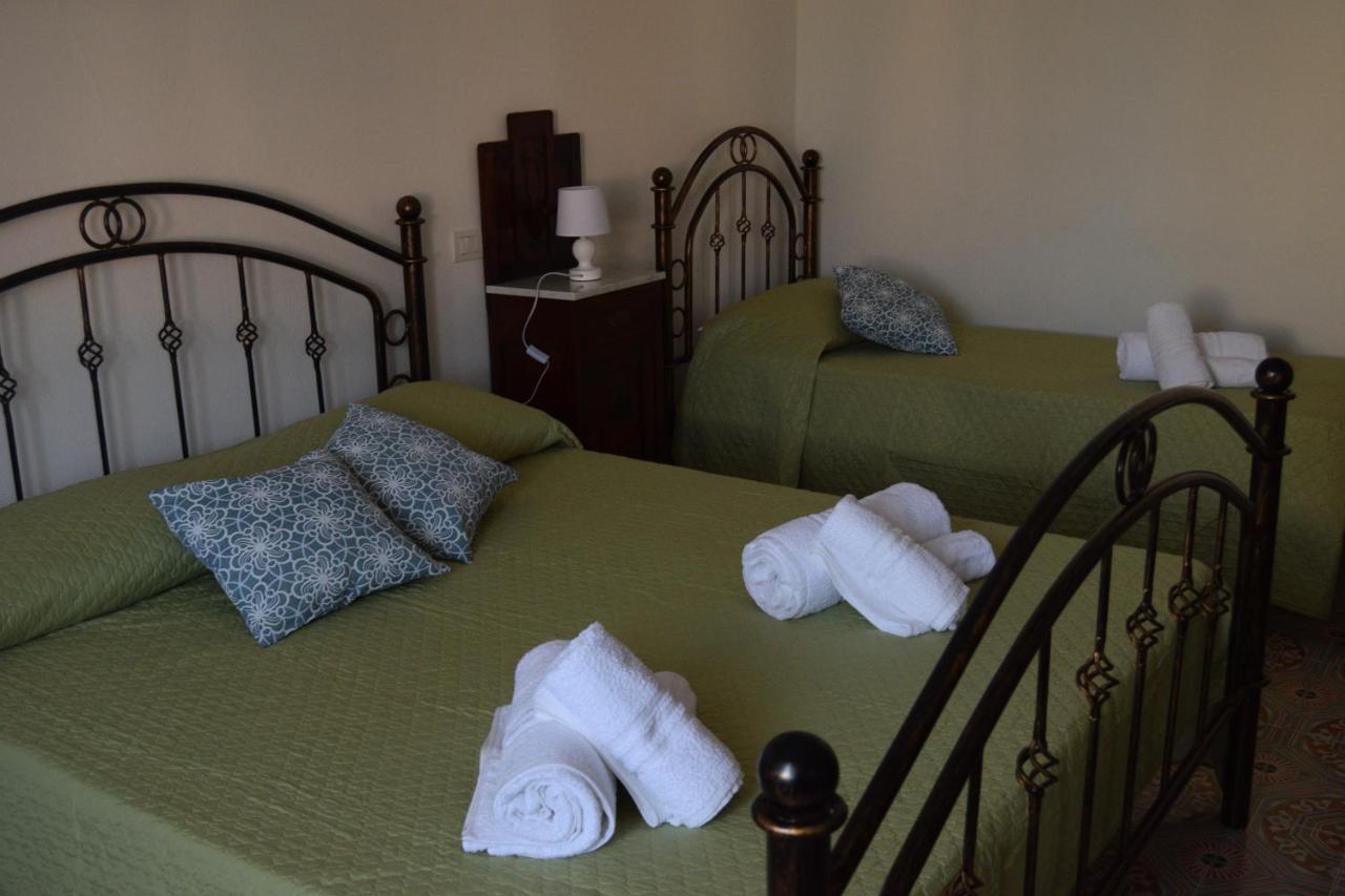 Su Fassoi Cabras B&B 외부 사진